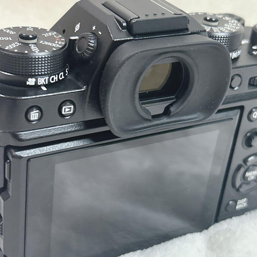 ✨美品✨　FUJIFILM X-T2 カメラ