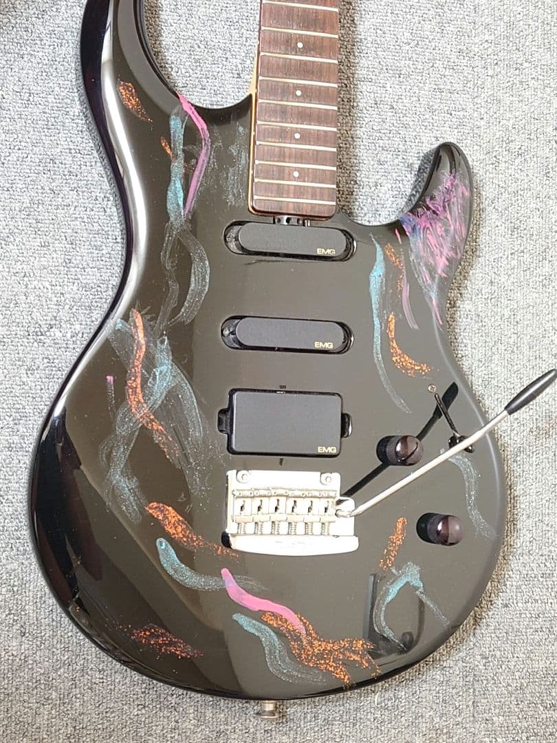 【激レア❗️】Music Man Luke　エレキギター 弦付き