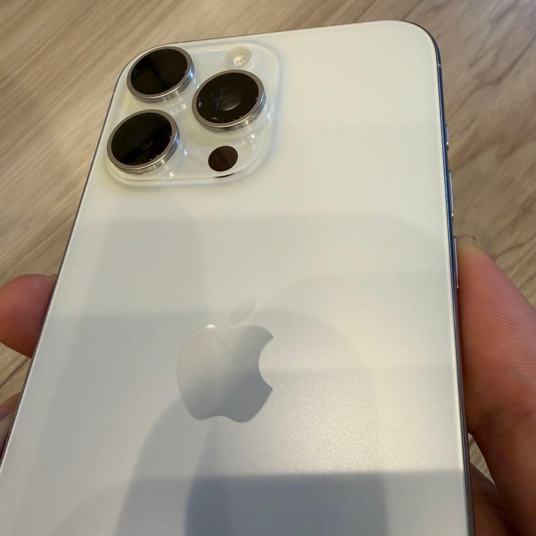 Apple iPhone 15 Pro Max 本体 512GB