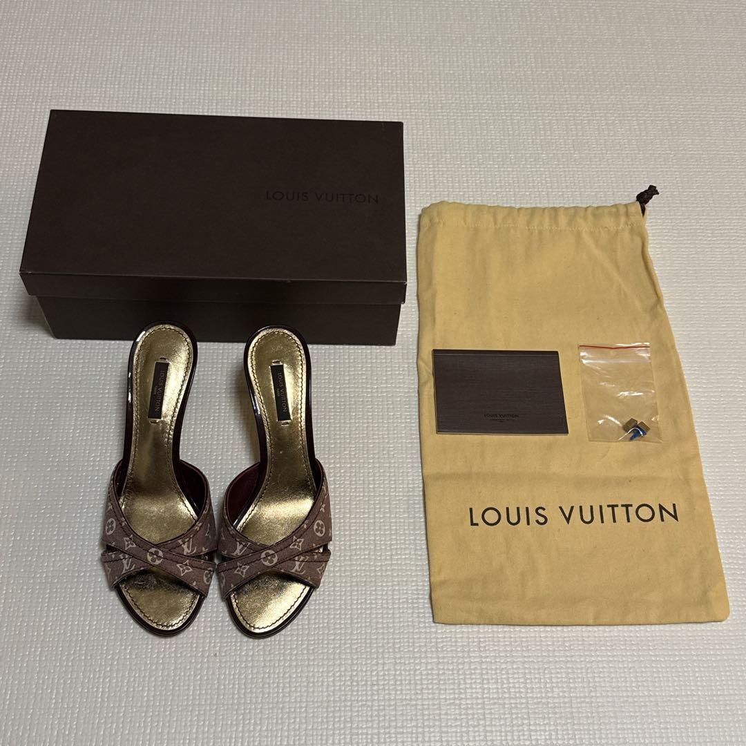 LOUIS VUITTON ブラウン クロスストラップミュール