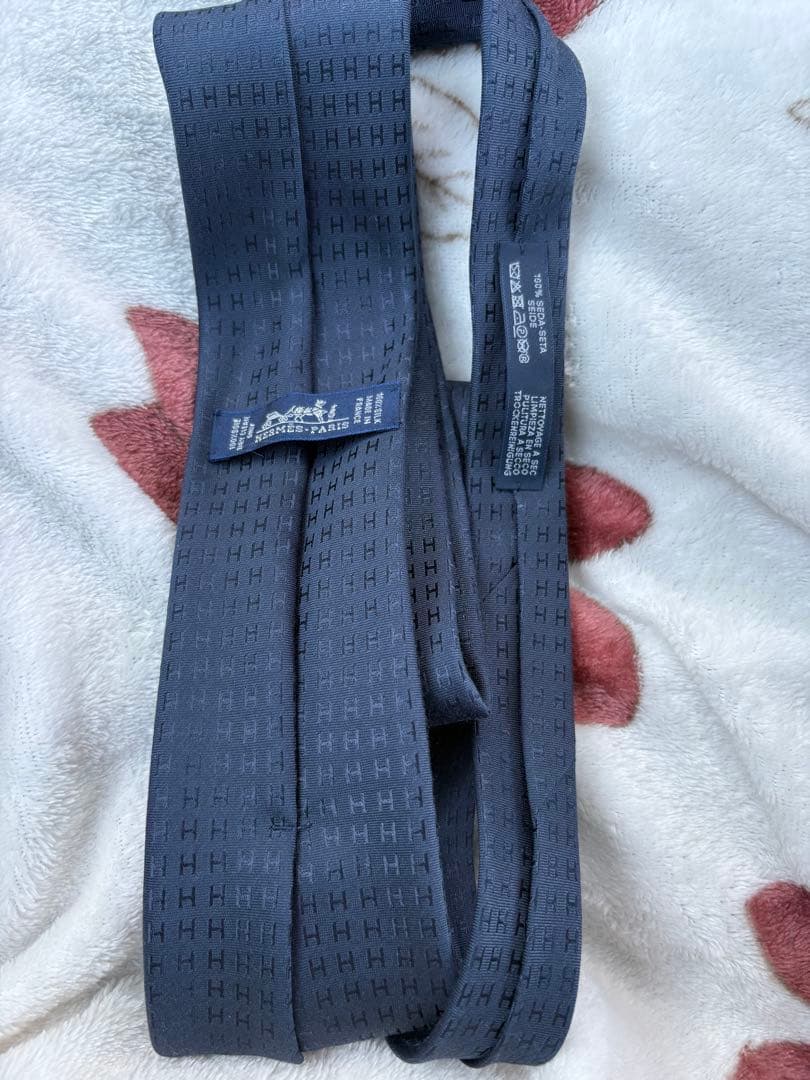 t*y様 HERMES-PARIS ダークブルー ネクタイ