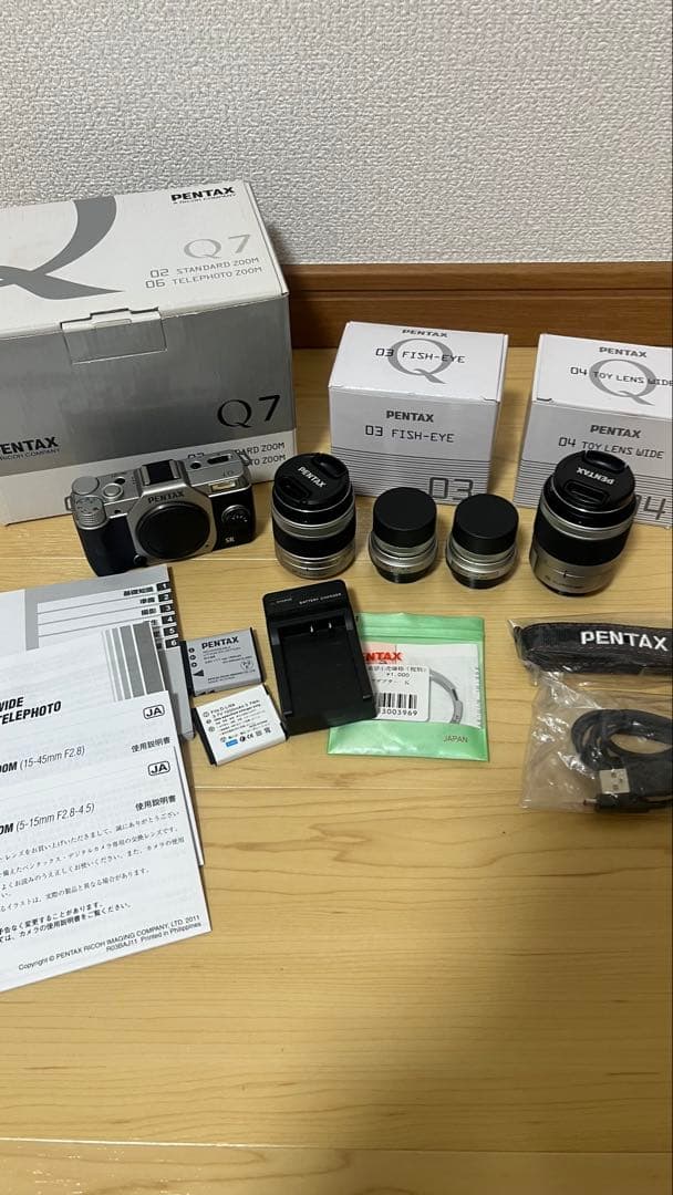 PENTAX Q7 シルバー　02 03 04 06