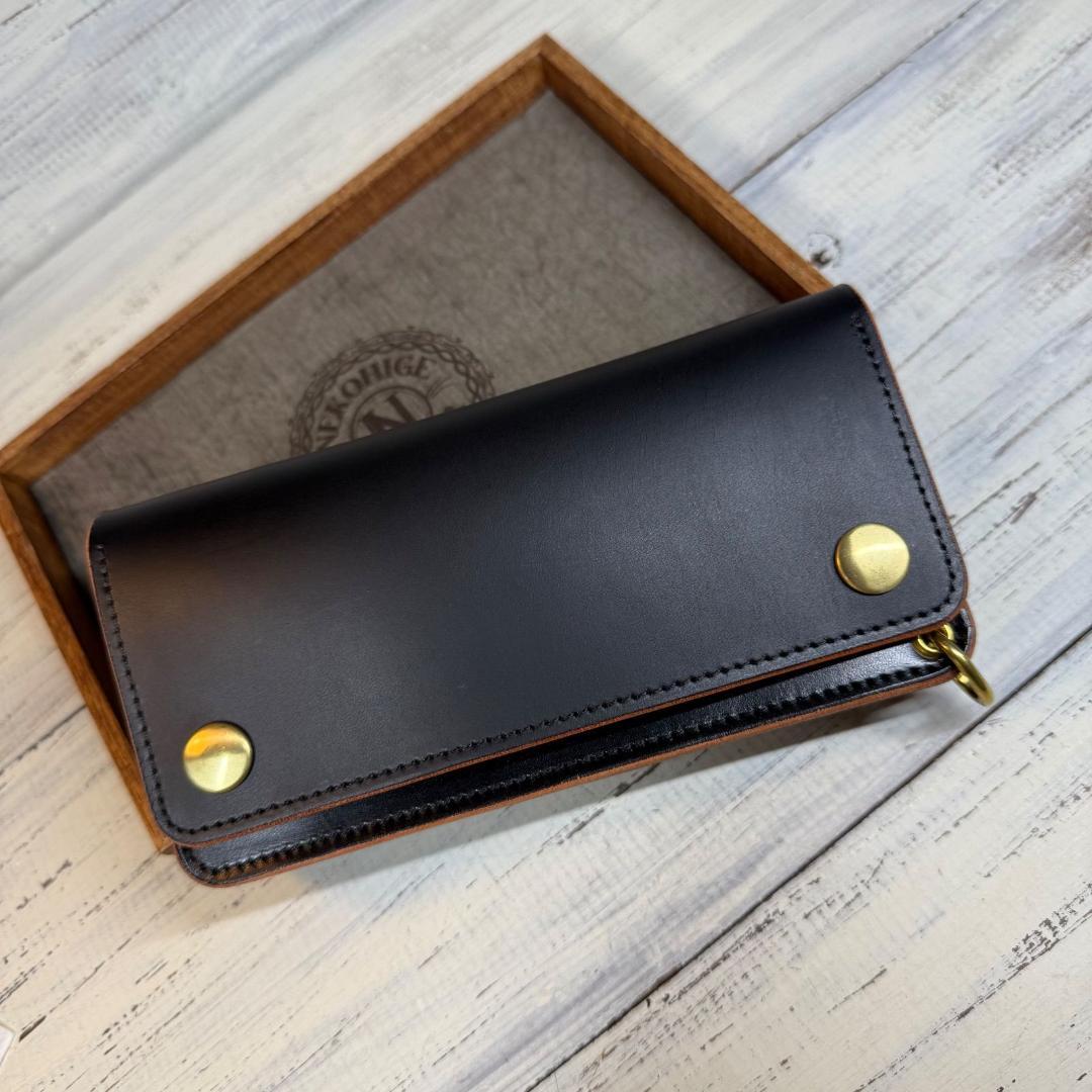 【トラッカーウォレット ロング 3層】 ブラック 茶芯 ゴールド YKK