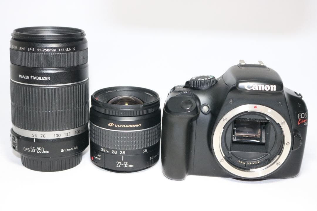 大人気 望遠レンズセット⭐Canon Kiss x50 一眼レフ ⭐初心者