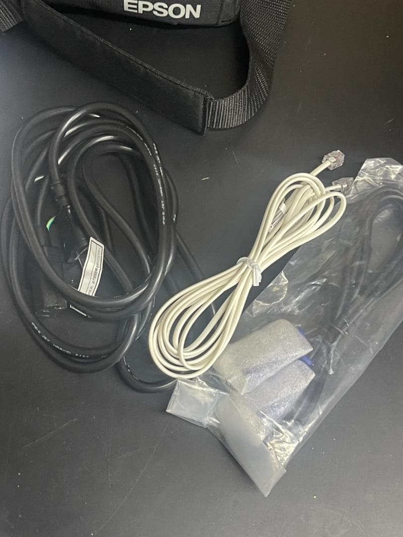 EPSON EB-1776W プロジェクター 117時間