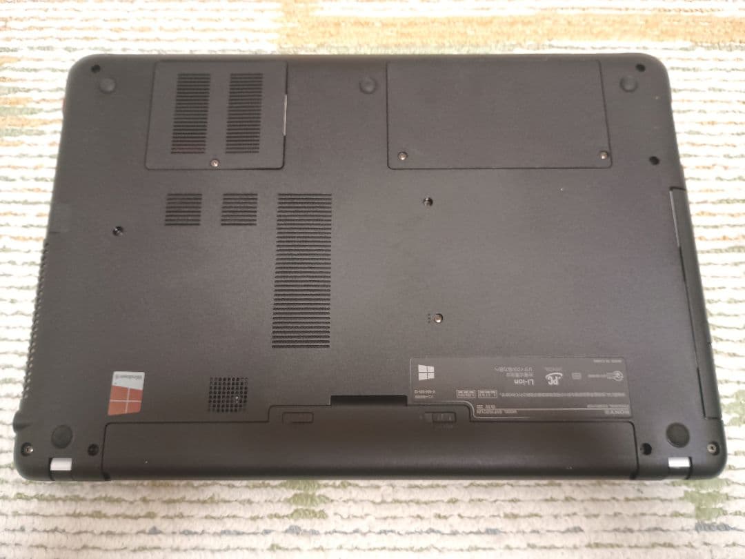 SONY VAIO SVF152C1JN Core-i3 SSD メモリー8GB