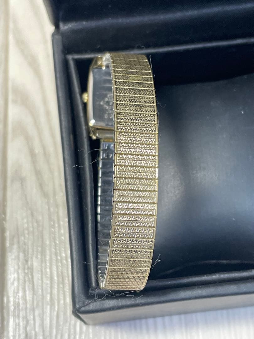 美品　稼働/良品SEIKO セイコー クオーツ 7321-6010 ゴールド