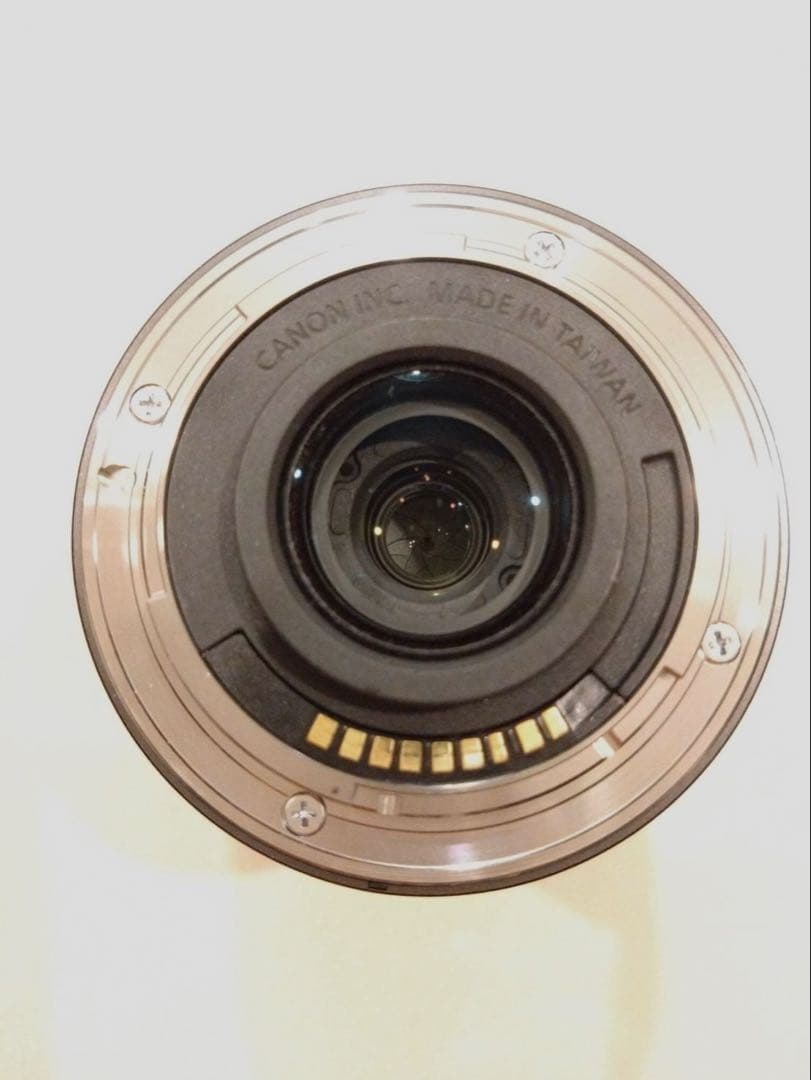 Canon EF-M 11-22mm +純正フード付