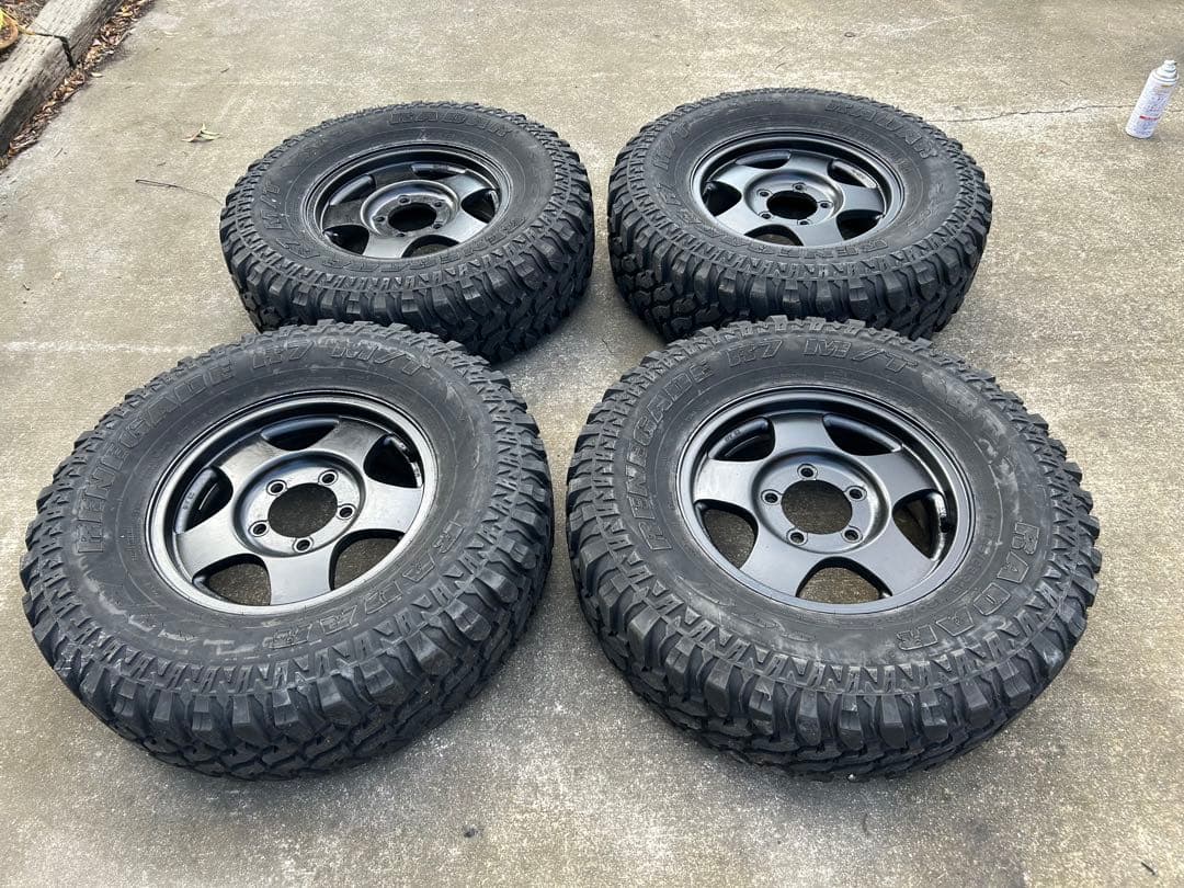 最終値下げ‼️ジムニーRADAR RenegadeR7M/T 235/85R16