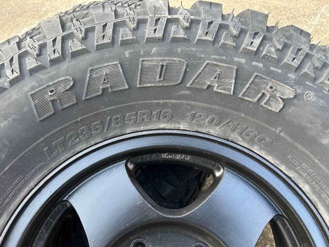 最終値下げ‼️ジムニーRADAR RenegadeR7M/T 235/85R16
