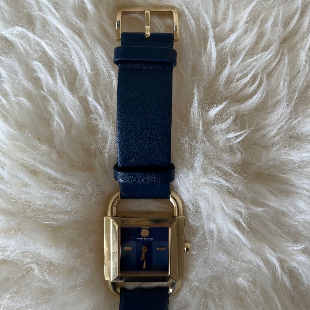 美品 TORYBURCH 腕時計 ブルーレザーストラップ TORYBURCH時計