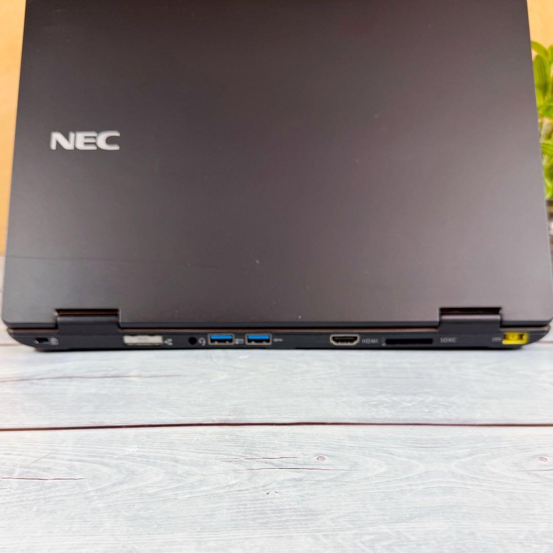 大特価❣️薄型ノートパソコン☘️フルHD☘️第7世代Corei5☘️メモリ8GB☘️SSD