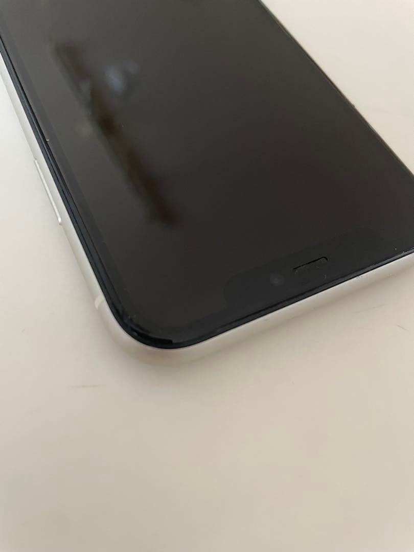 Apple iPhone 11 64GB 本体＆ケース⭐︎フィルム付き