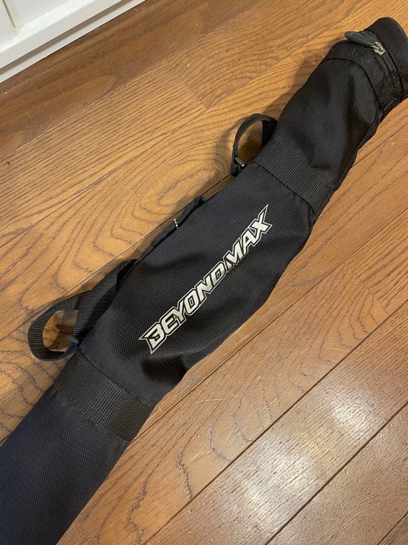 【値下】ミズノ　ビヨンドマックスレガシー少年軟式用バット78cm（専用ケース付）