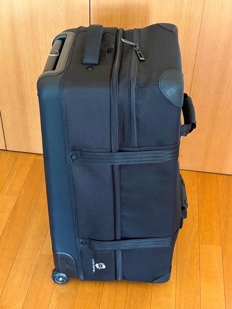 Burton Wheelie Double Deck 86L キャリーケース