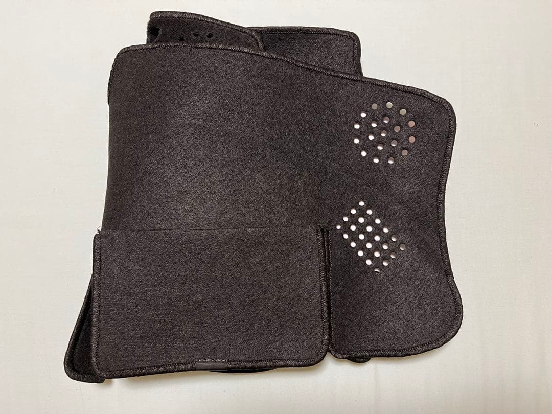 スバル フォレスター SK系 〜R7年4月 ダッシュボードマット ブラック