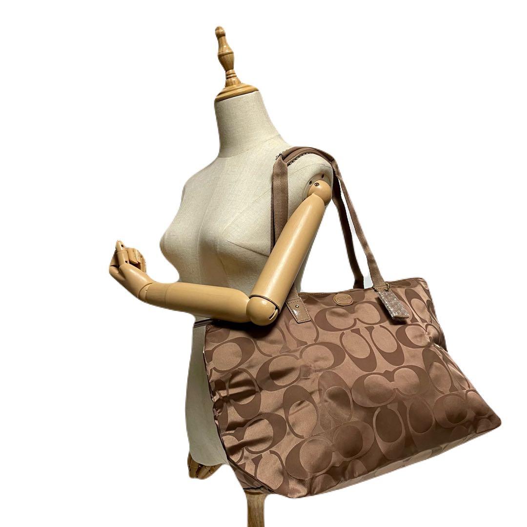 ✨新品未使用✨COACH 折りたたみエコバッグ トートバッグ ポーチ付き