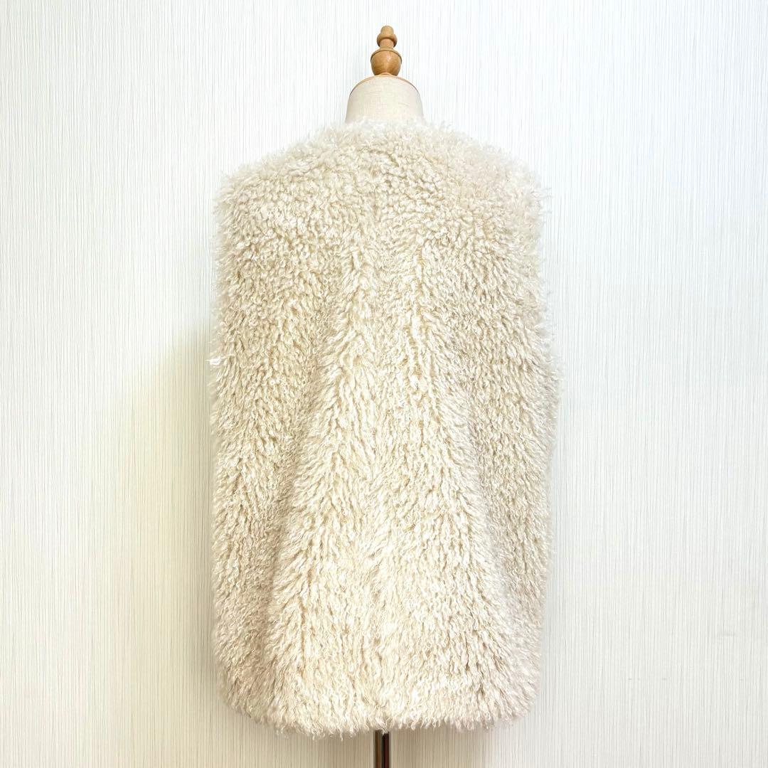 【美品】TOMORROWLAND Ballsey プードルファークルーネックジレ