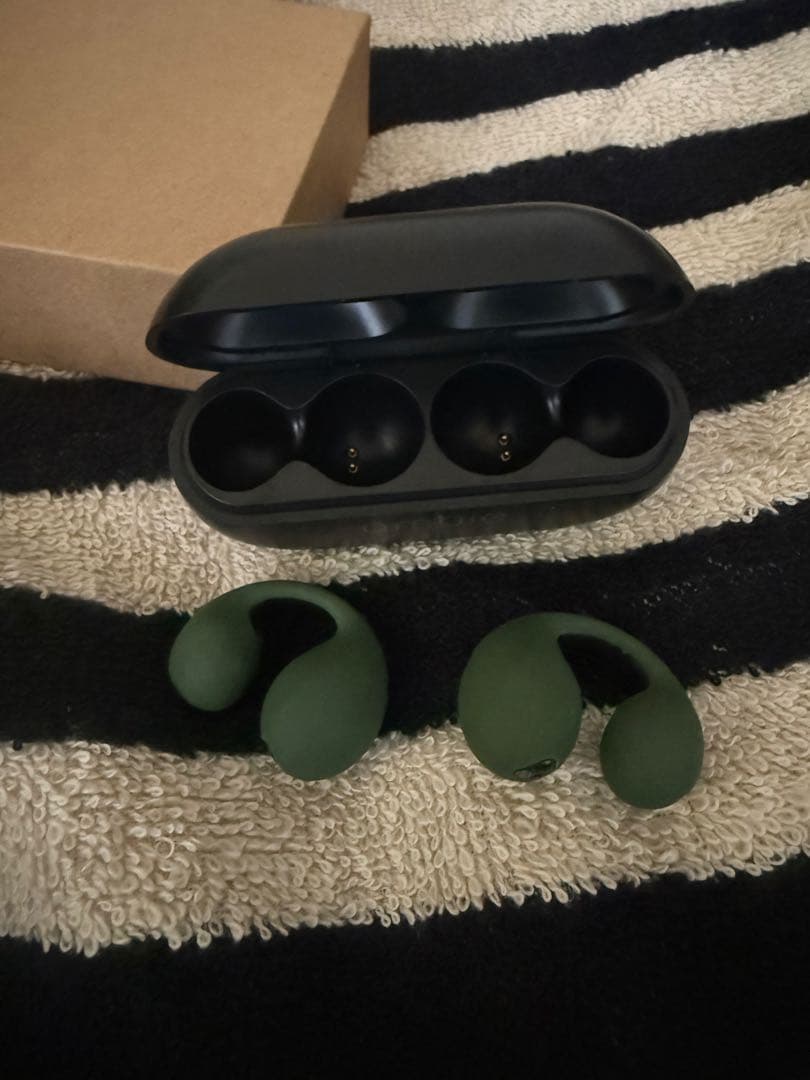 HUMMER 様ambie sound earcuffs ワイヤレスイヤホン