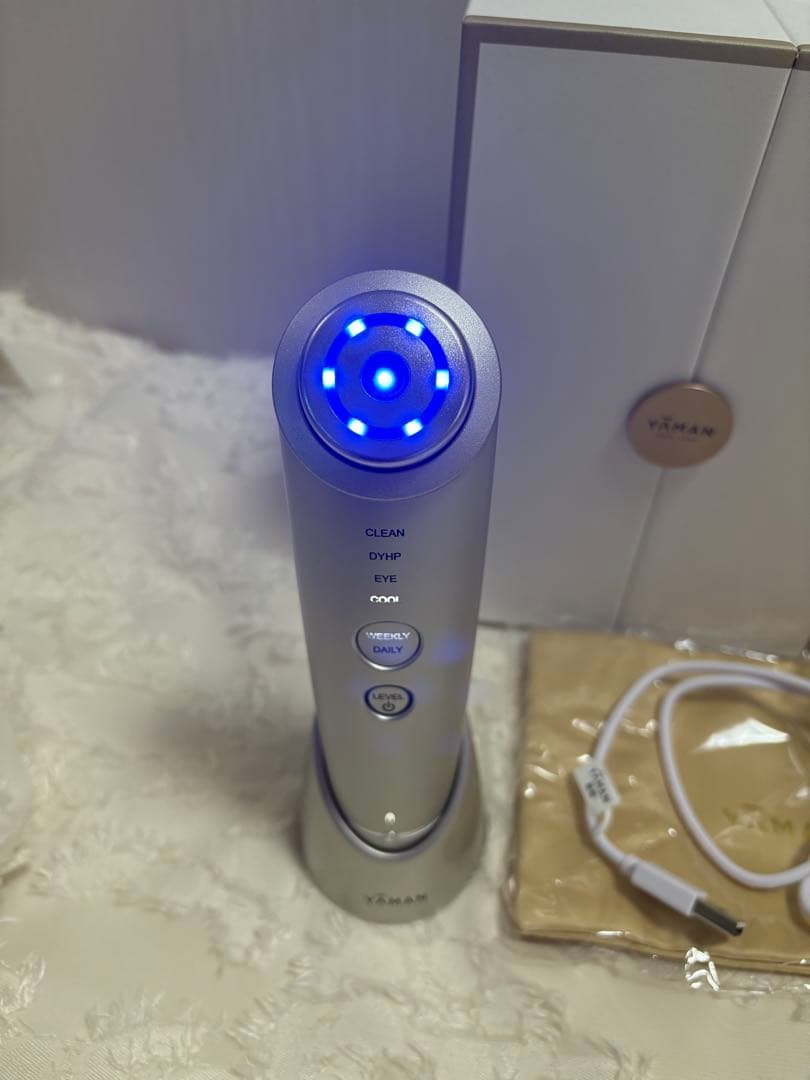 【2〜3回使用】YJFM18N RF美顔器 フォトプラス シャイニー ネオ