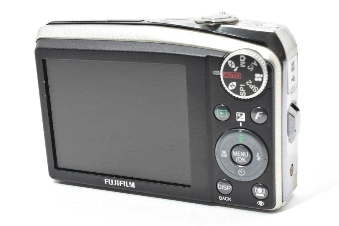 美品　FUJIFILM FinePix F50fd シルバー ＃A345