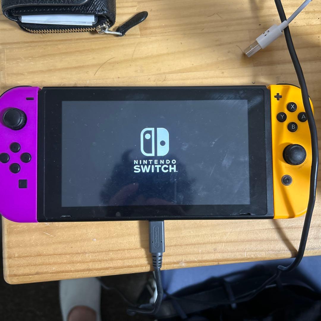 Nintendo Switch 本体 紫とオレンジ Joy-Con