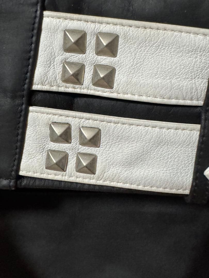 革ジャン　ライダースジャケット　 レザージャケット　クイックシルバー