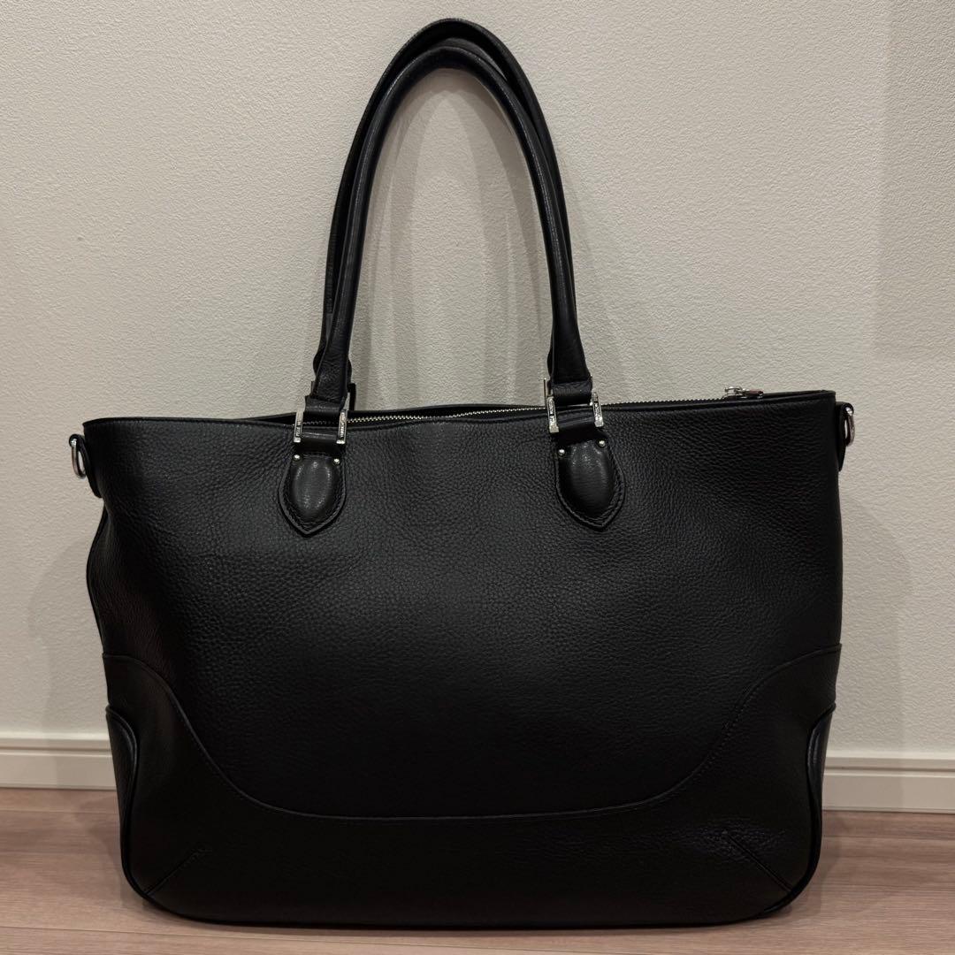 ほぼ未使用PELLE MORBIDA MAIDEN VOYAGE