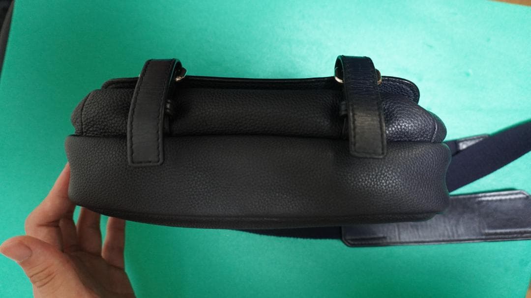 ロエベ ミリタリーバッグ ショルダーバッグ アナグラム ネイビー