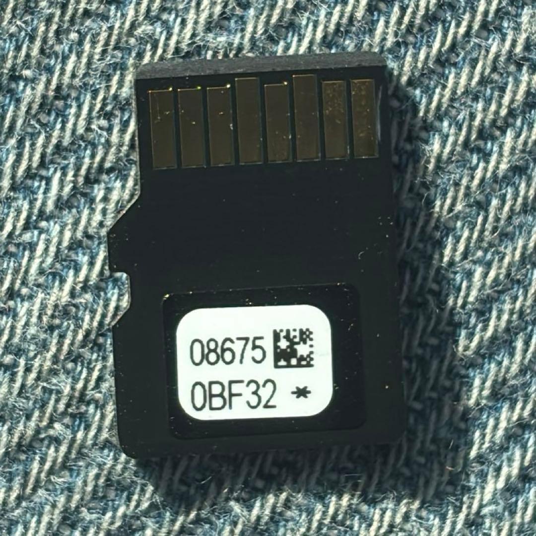 トヨタ純正 2024年春 地図更新 SD カード08675 0BF32