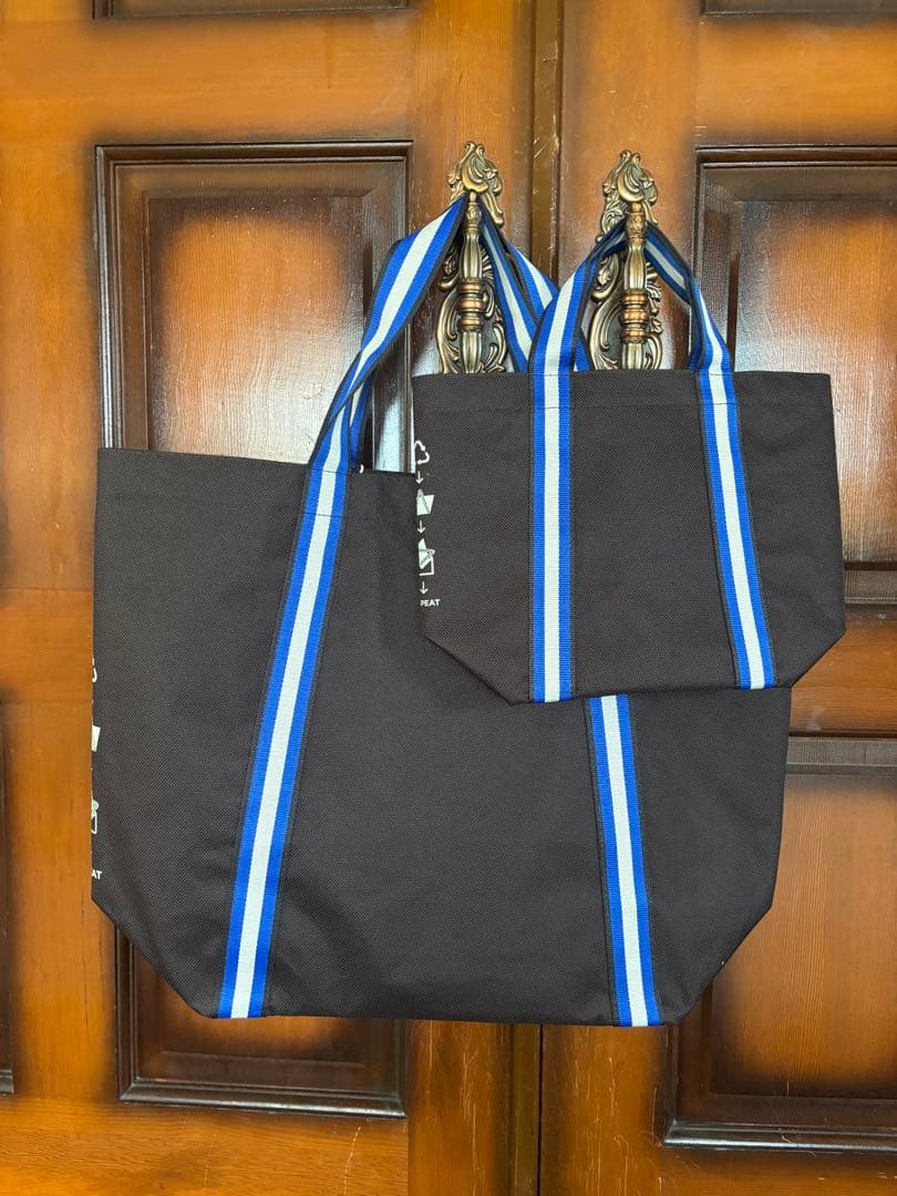 ANYA HINDMARCH エコバッグ　大小2点セット