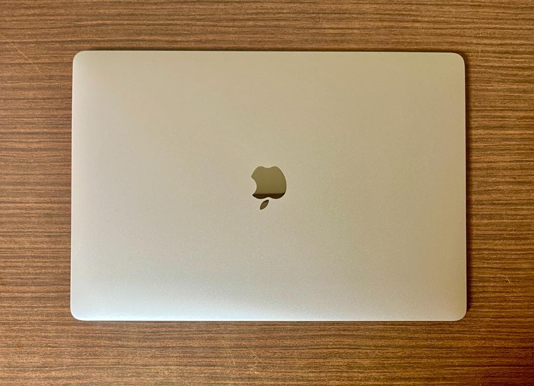 高性能・大画面 MacBook Pro 2019 - i9、32GB、512GB