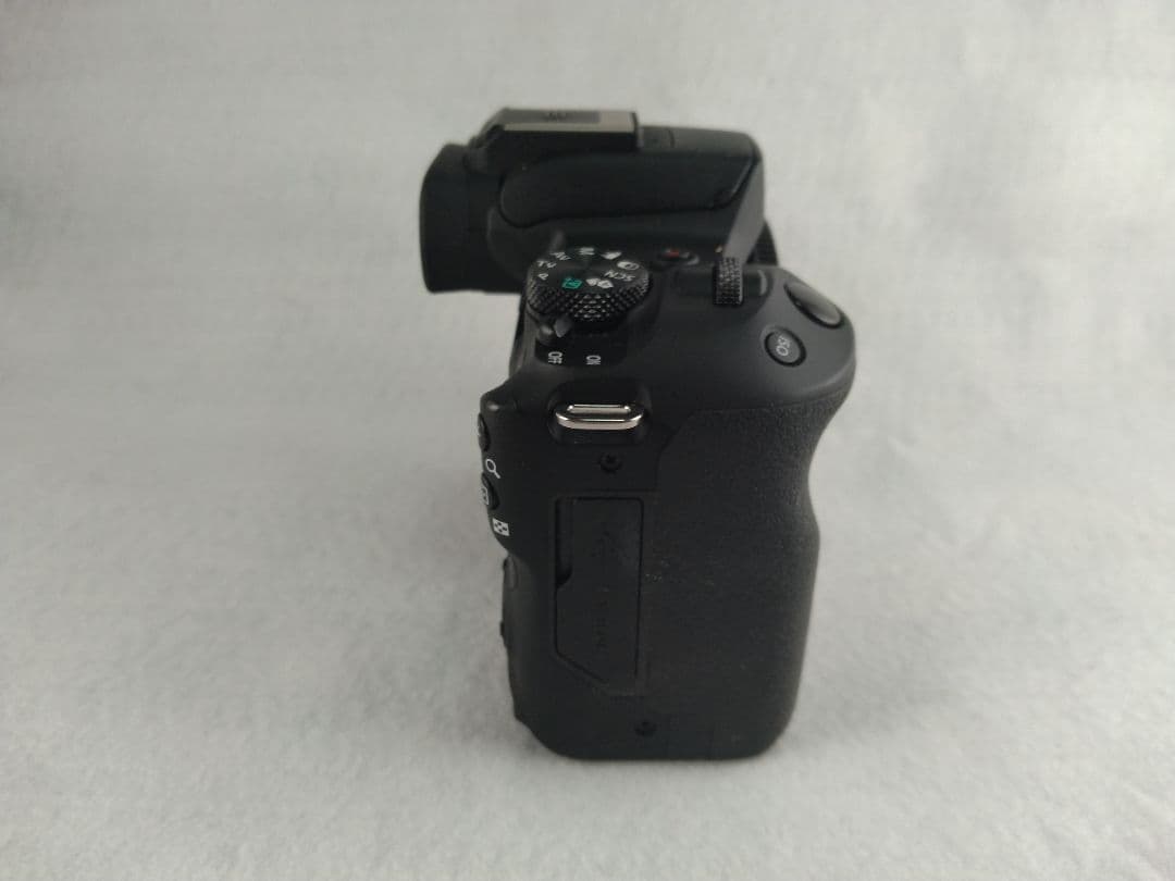 canon eos R50 ボディ キヤノン