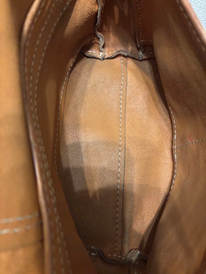 HERZ ヘルツ　メッセンジャーバッグ（ショルダーバッグ）　男女兼用　本革