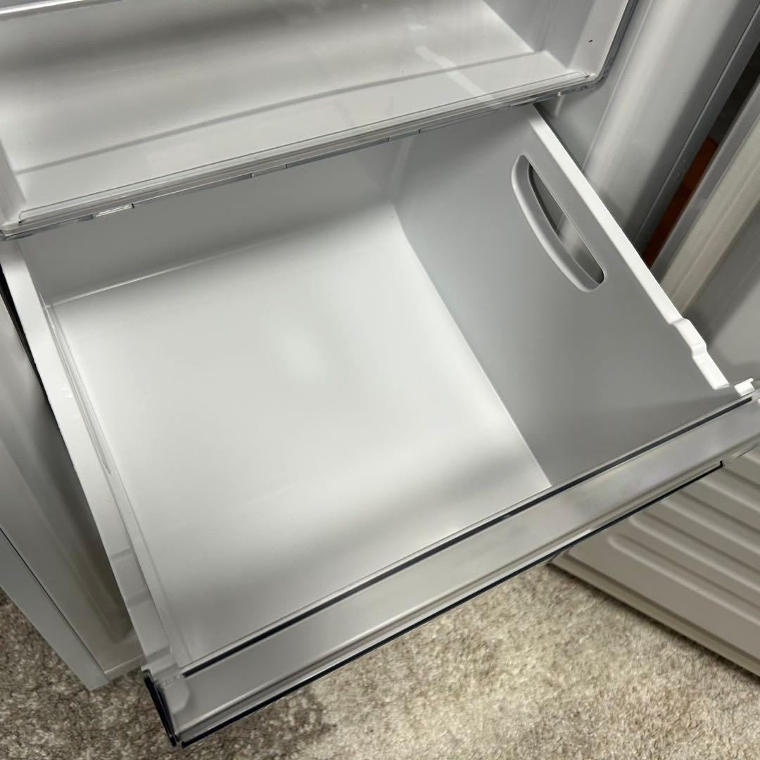 都内23区送料無料✨ハイアール✨冷凍庫　JF-NU102D 2024年製