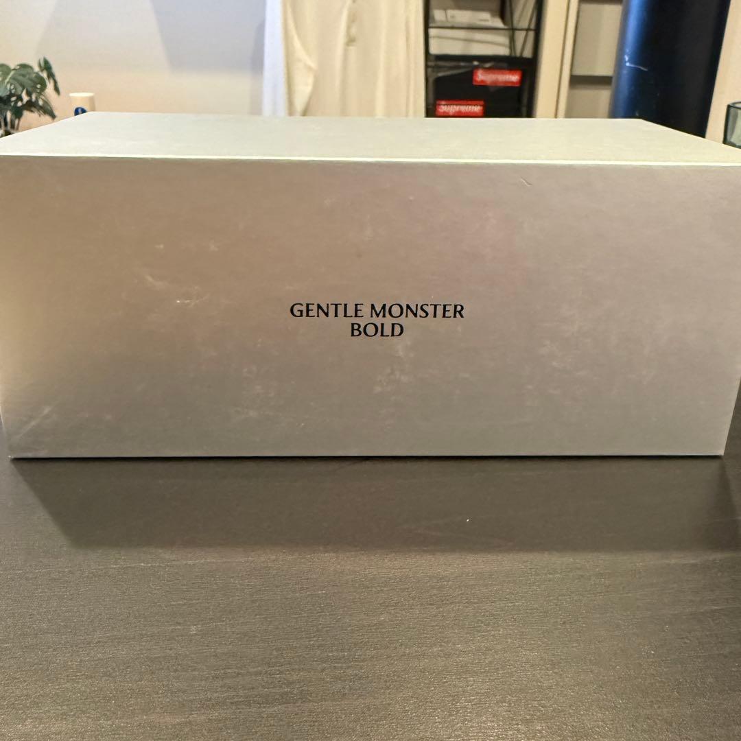 メガネ・老眼鏡 gentle monster TETRA02