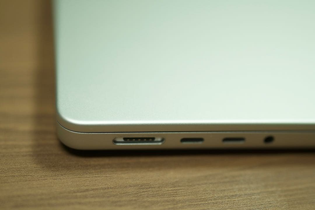 MacBook Pro14インチ M1Max メモリ64GB SSD1TB 美品