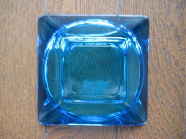 美品 希少 ファイヤーキング 灰皿　レーザーブルー　 M