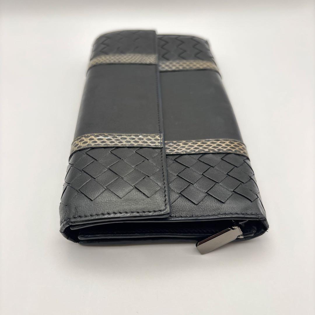 ◆正規品◆ボッティガヴェネタイントレチャート 長財布パイソン柄ブラック