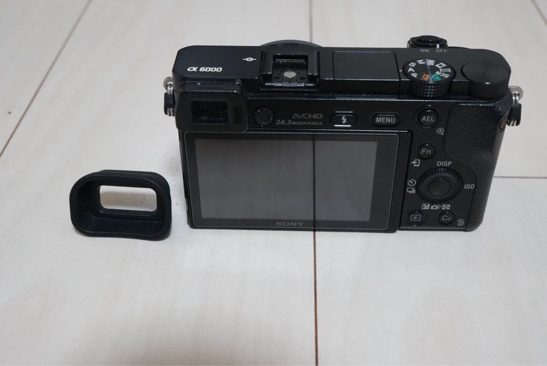 SONY α 6000 ボディ、純正バッテリー、純正バッテリーチェンジャー