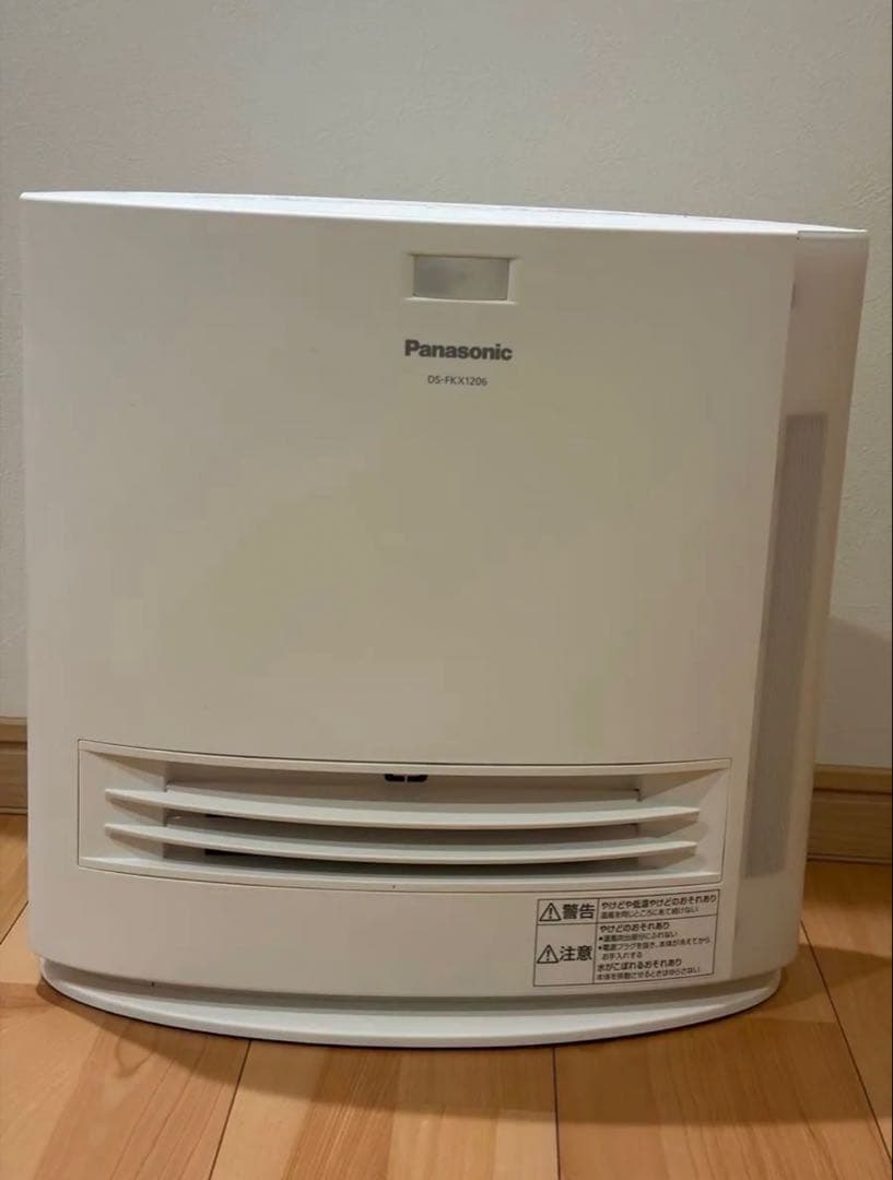 Panasonic セラミックファンヒーター DS-FKX1206-W