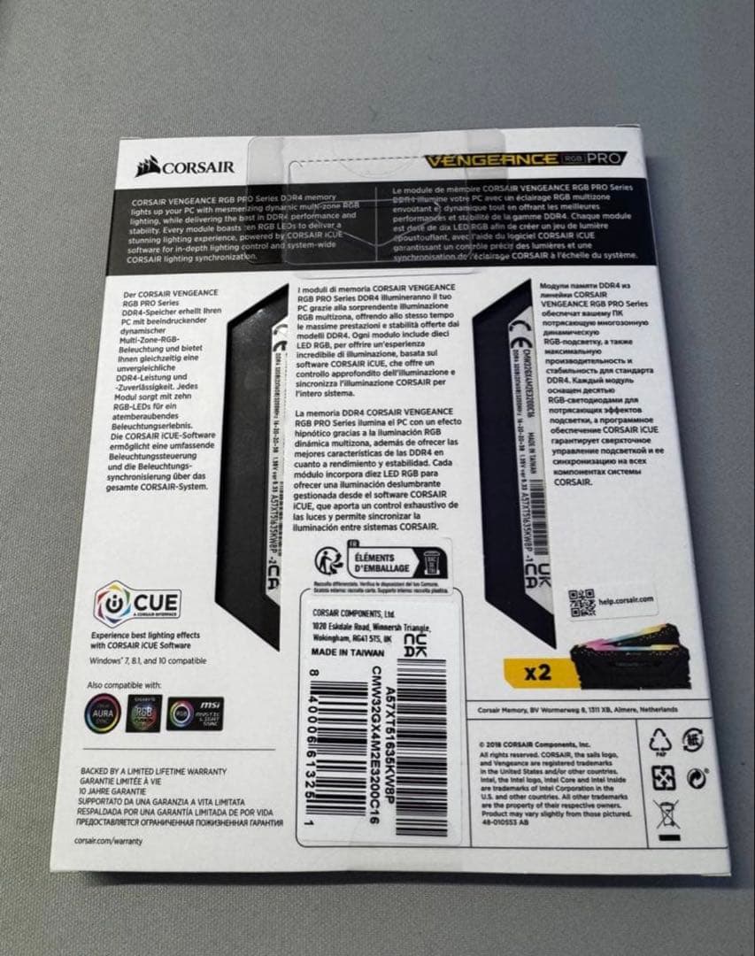 新品CORSAIR VENGEANCE RGB PRO 32GB DDR4