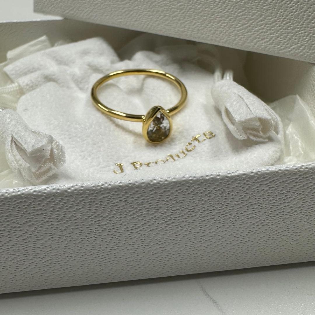 【セール】JProducts 18k teardropringSホワイトトパーズ