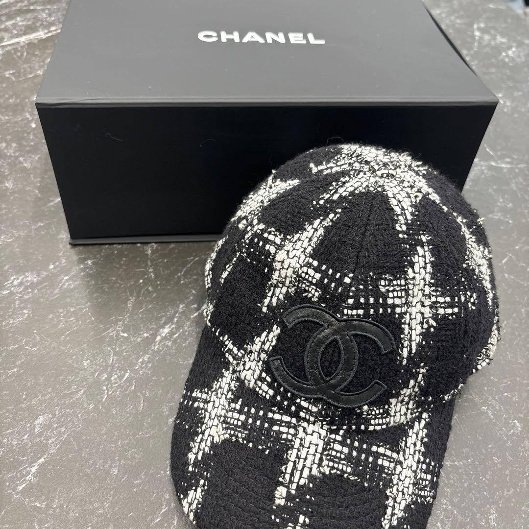 CHANEL ツィードキャプ帽