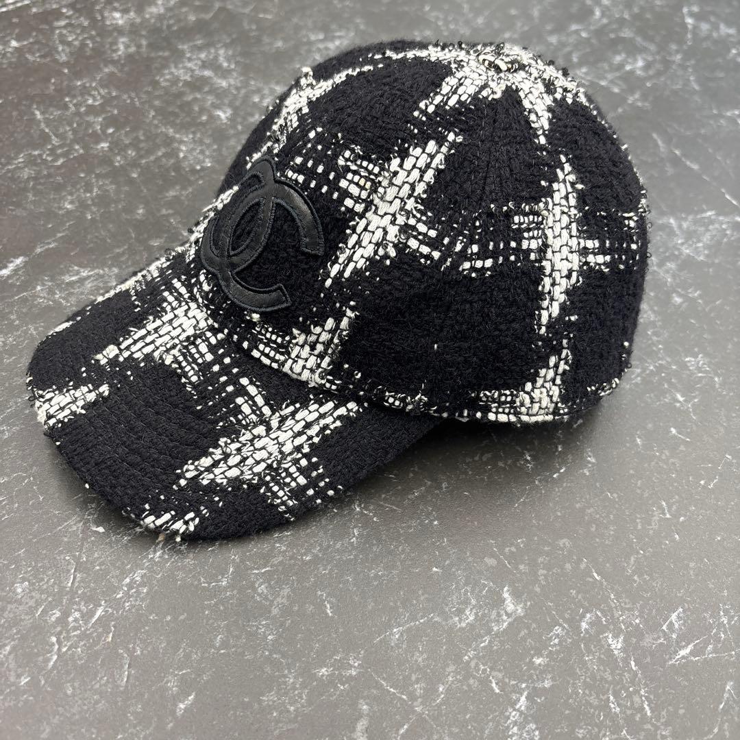 CHANEL ツィードキャプ帽