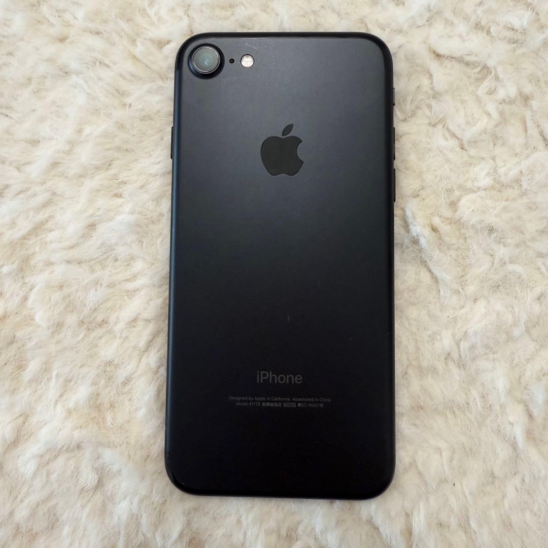 最終値下げ★美品　iPhone 7 ブラック 本体　32GB
