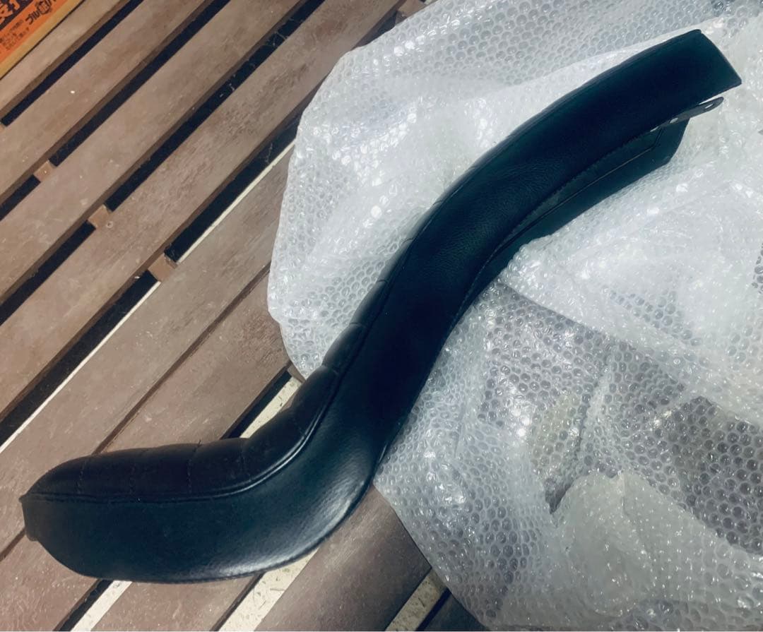 【美品】V-TWIN マグナ250用コブラシート・タックロール