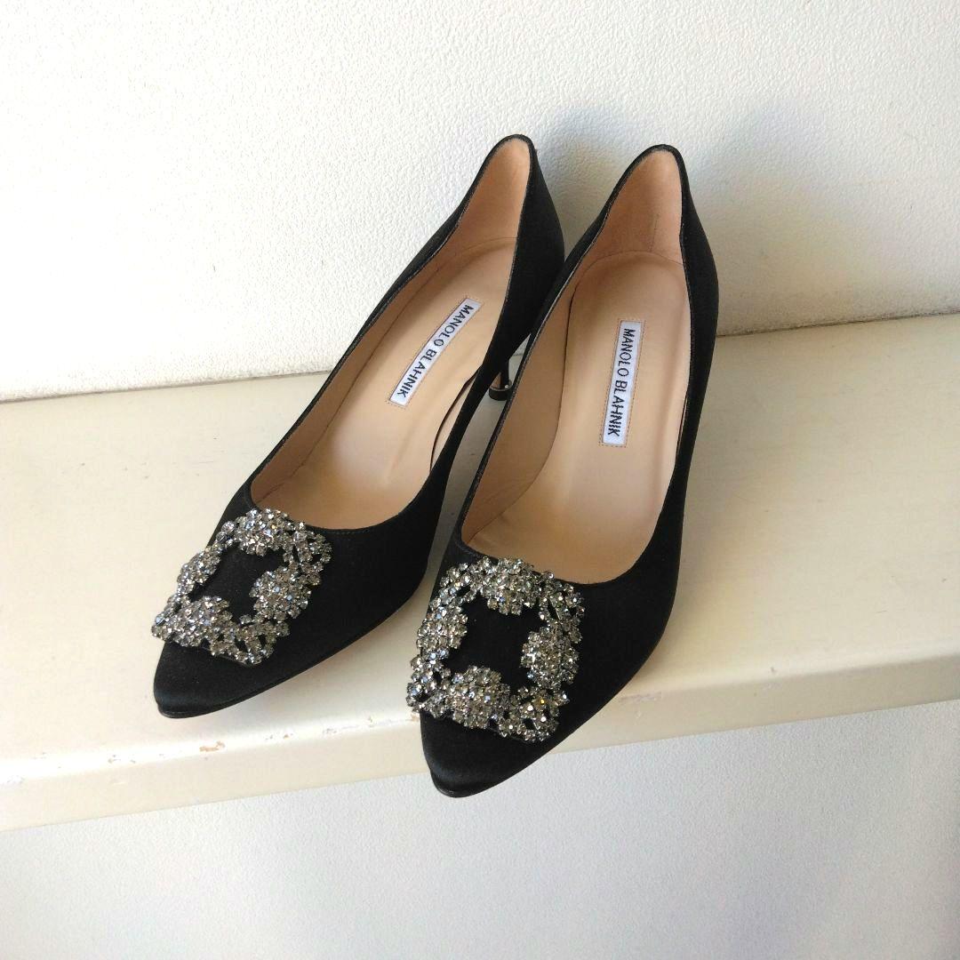 「極美品」MANOLO BLAHNIK マノロブラニク　ハンギシ　サテン　37
