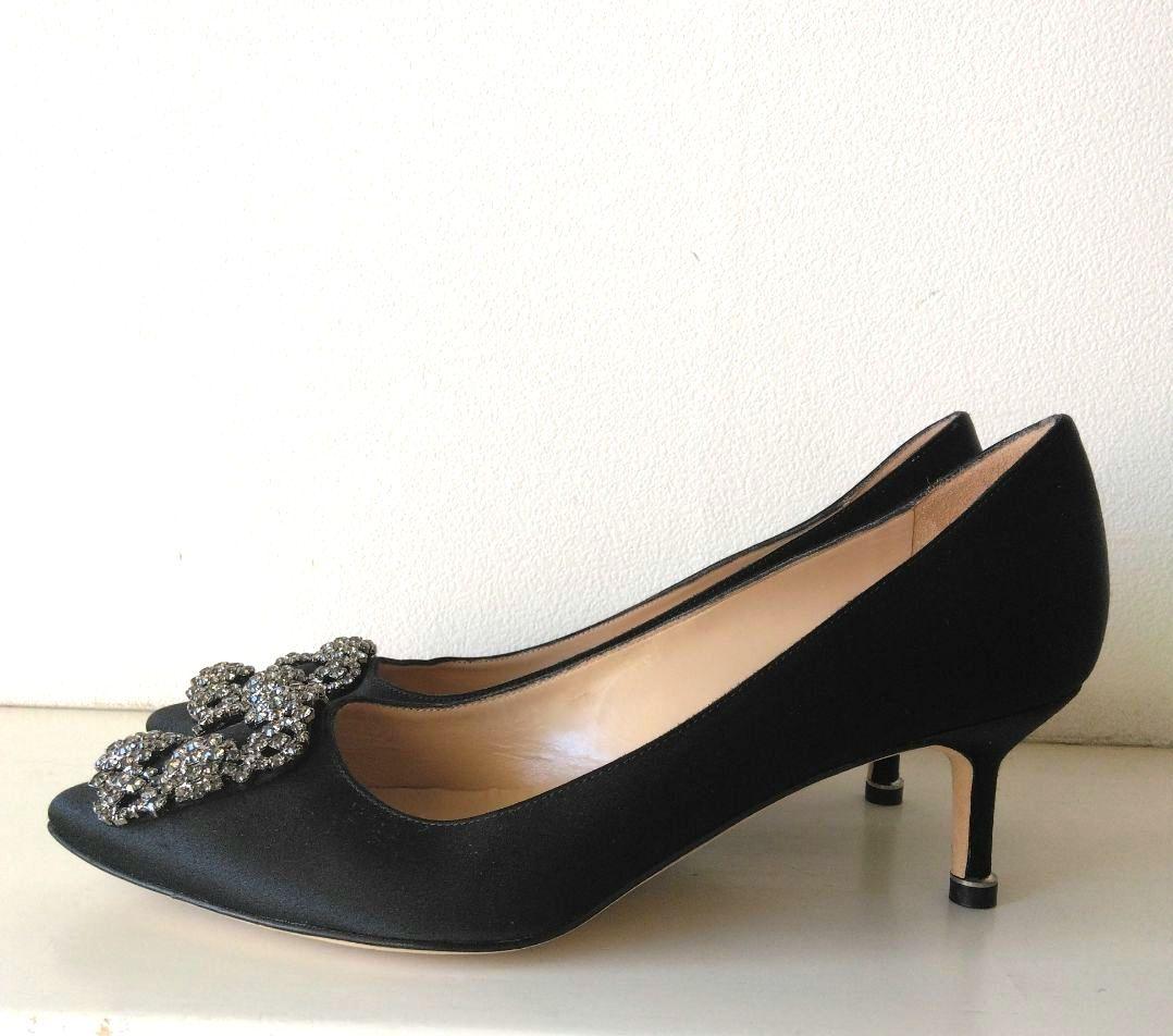 「極美品」MANOLO BLAHNIK マノロブラニク　ハンギシ　サテン　37