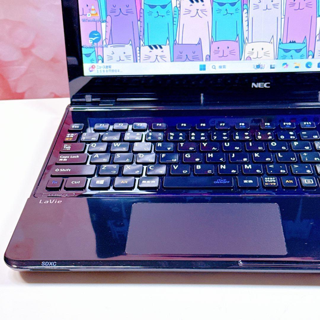 新品SSDで爆速✨windows11 ノートパソコン✨オフィス カメラ 黒